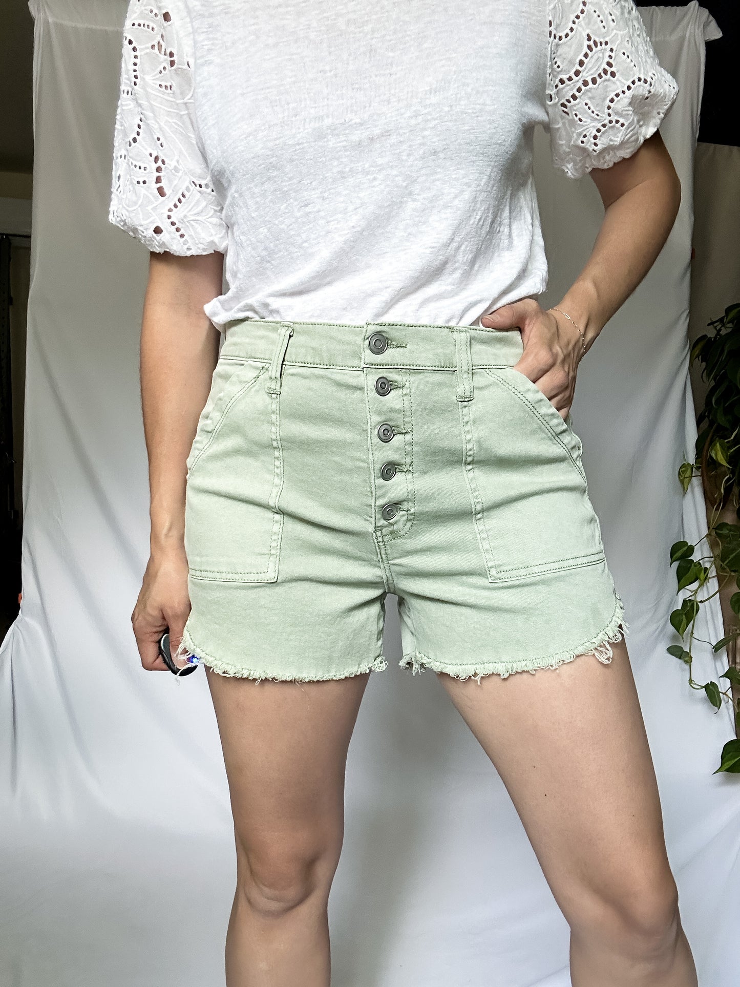 Green Exposed Button Fly Cutoff High Rise Shorts (fits 6-8)