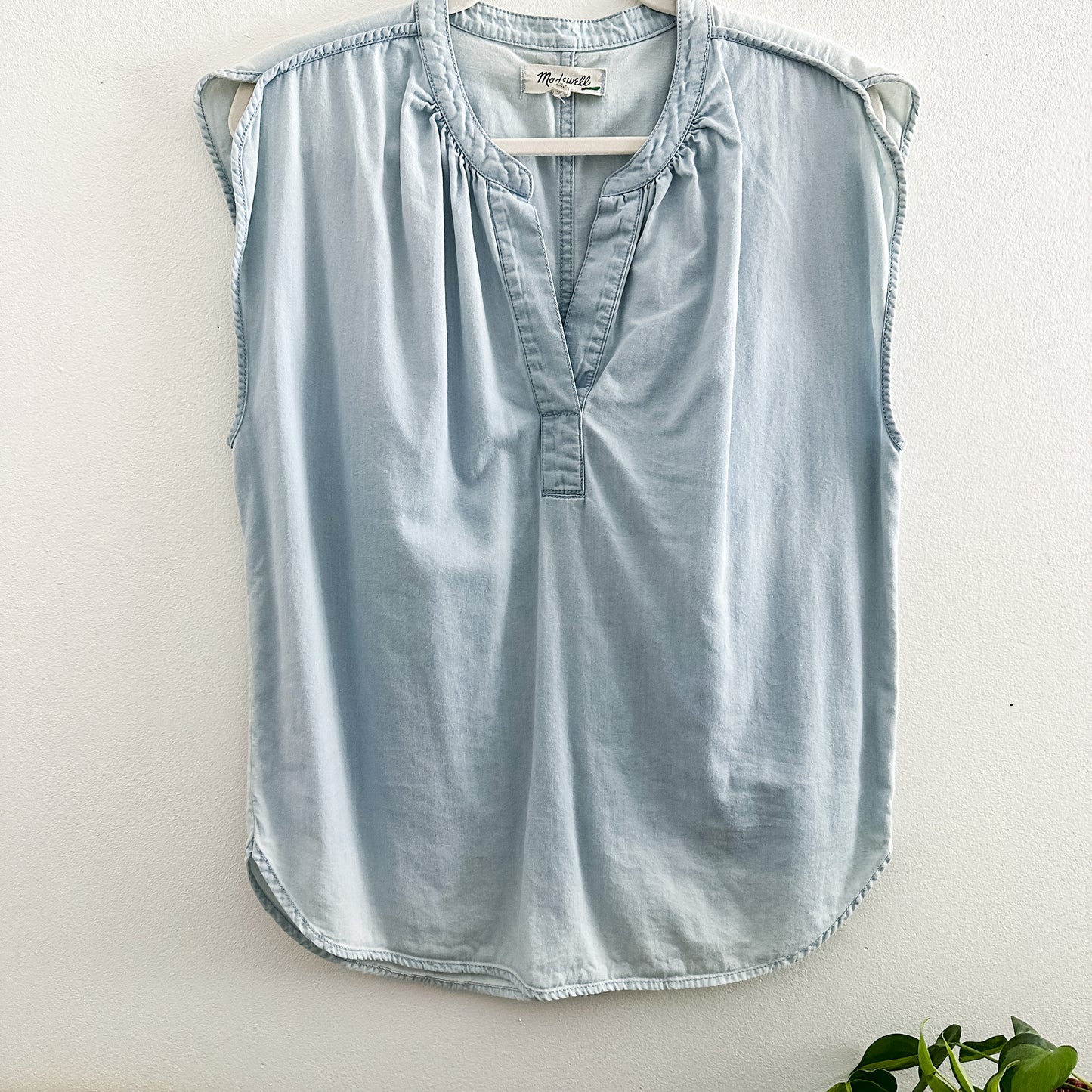 Light Blue Cap Sleeve Chambray Top (fits S-M)