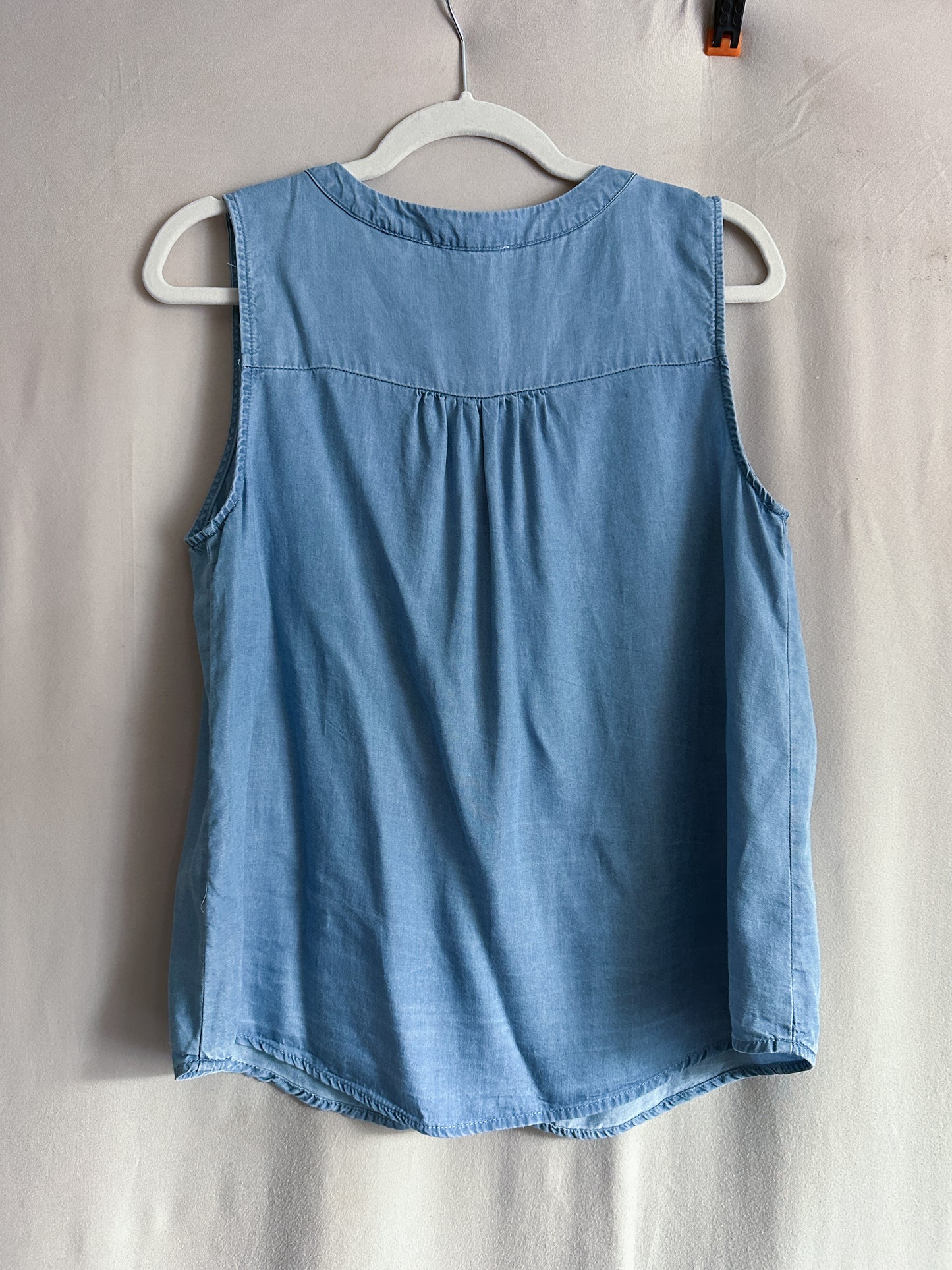 Blue Chambray V-neck Button Front Tank (fits M-L)