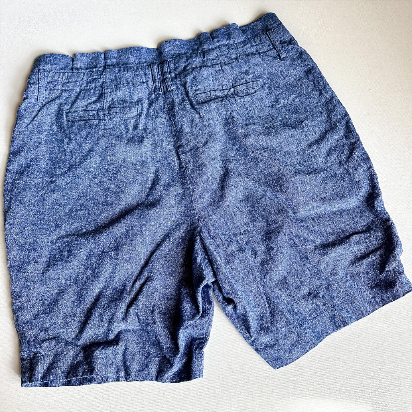 Boden Linen/Cotton Blue Paperbag Waist Shorts (size 14)